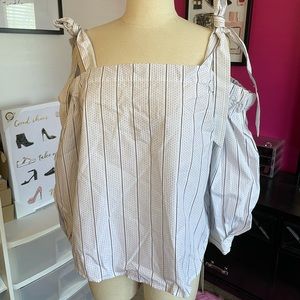 Cold shoulder tie top